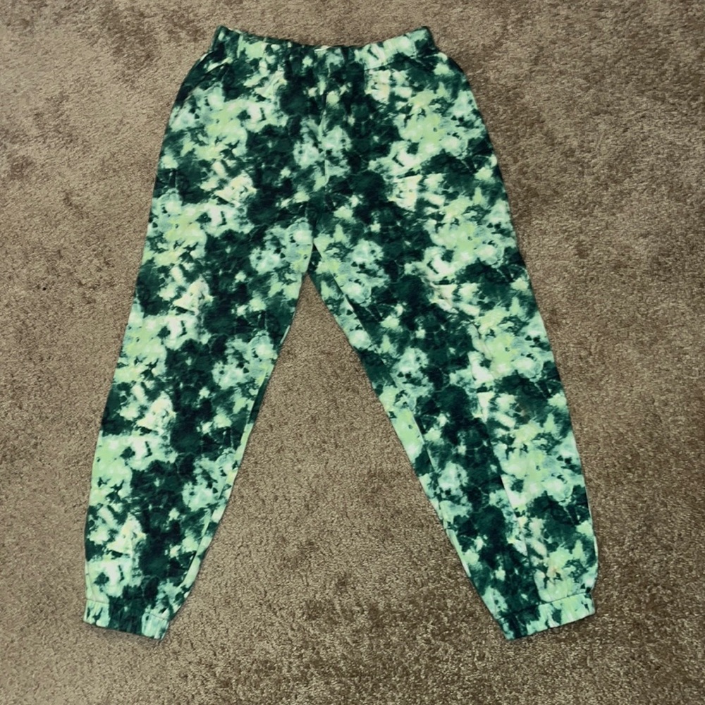 Green tie dye Colsie sweatpants-  High Rise- Size Large